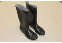 Rubber steel toe boot