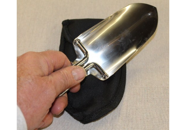 folding trowel